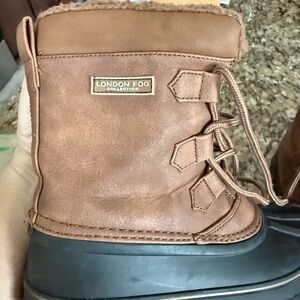 London Fog Tan Winter Boots